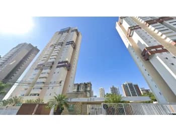 Apartamento à venda em leilão