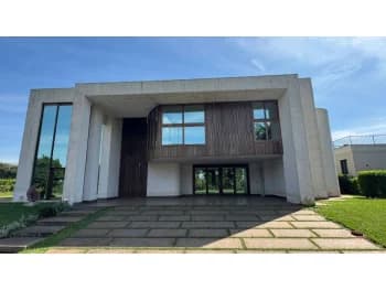 Casa à venda em leilão