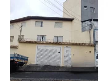 Casa à venda em leilão