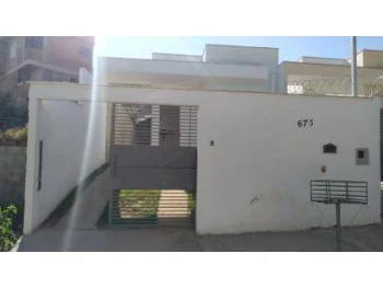 Casa à venda em leilão