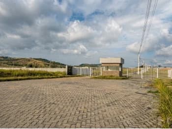 Terreno à venda em leilão