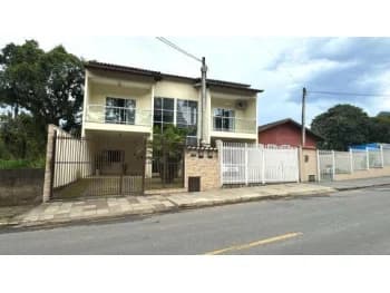 Casa à venda em leilão