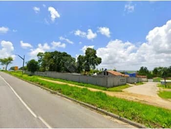 Terrenos à venda em leilão