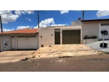 Casa à venda em leilão