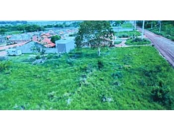 Terreno à venda em leilão