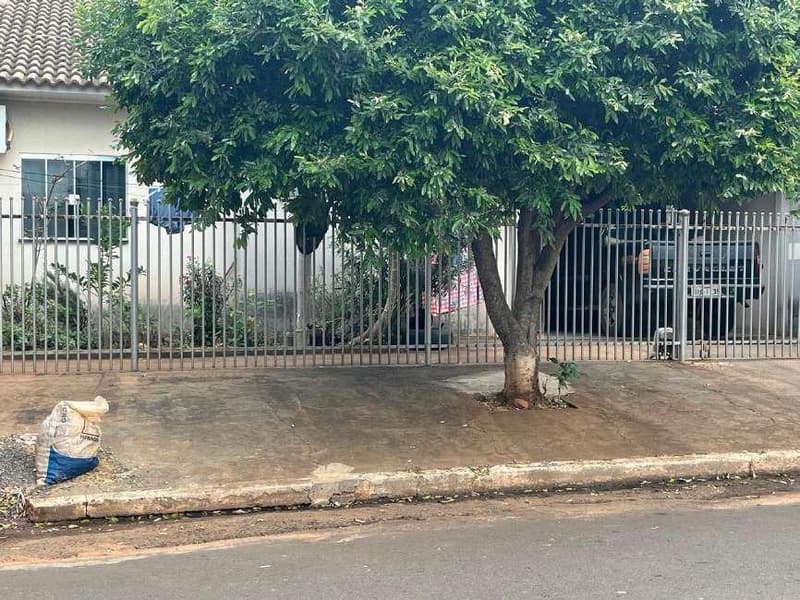 Casa Localizada Na Rua Ribeiro Do Oliveira, 113 ¿ Centro ¿ Douradina/PR - foto 2