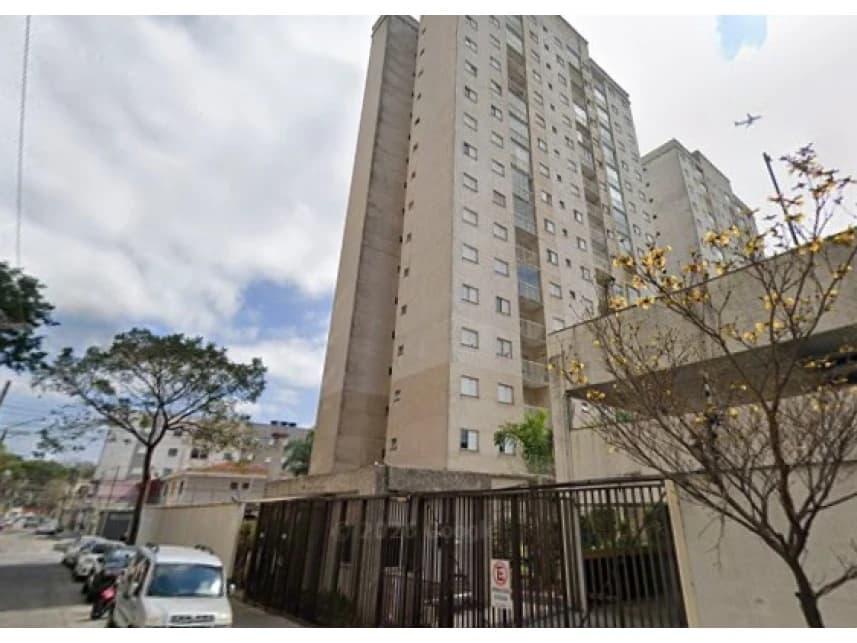 Apartamento à venda em leilão