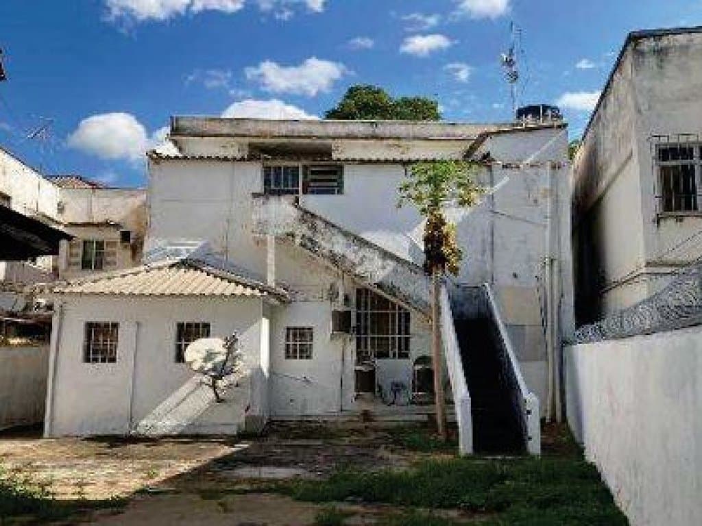 Prédio Comercial 291 m² - Centro - Porciúncula - RJ - foto 2