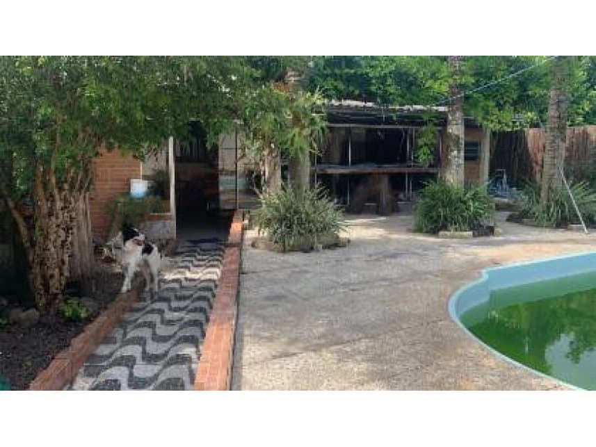 Casa à venda em leilão - foto 2
