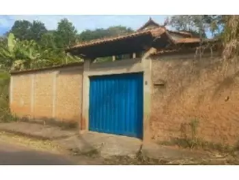 Casa à venda em leilão - foto 2