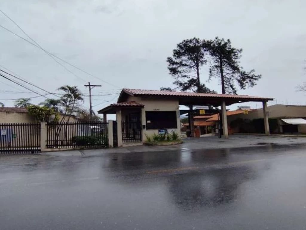 Casa 932 m² - Cotia-SP - Av. Benedito Isac Pires, 1.830 - Rua interna confluência das Ruas Birigui e Itapira, 280 - Maranhão