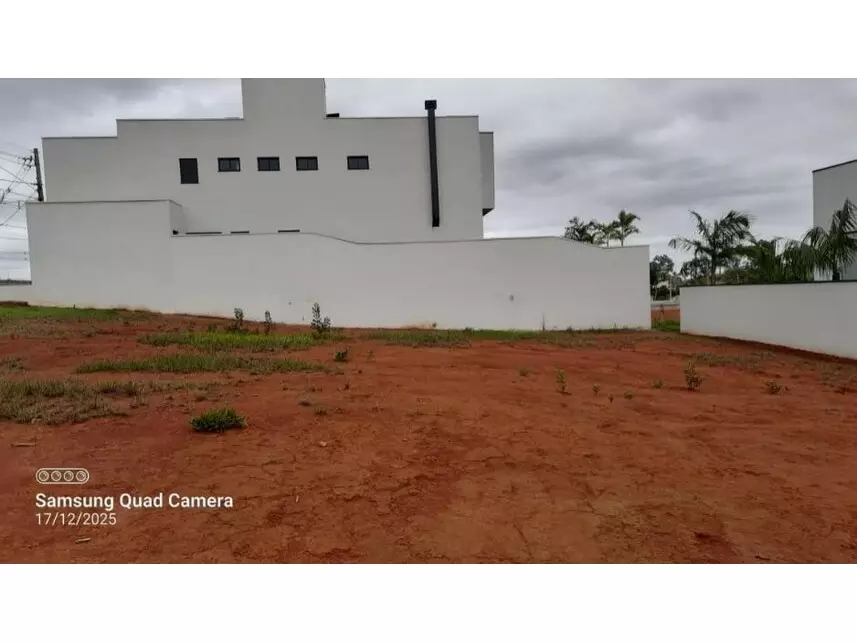 Terreno à venda em leilão - foto 2
