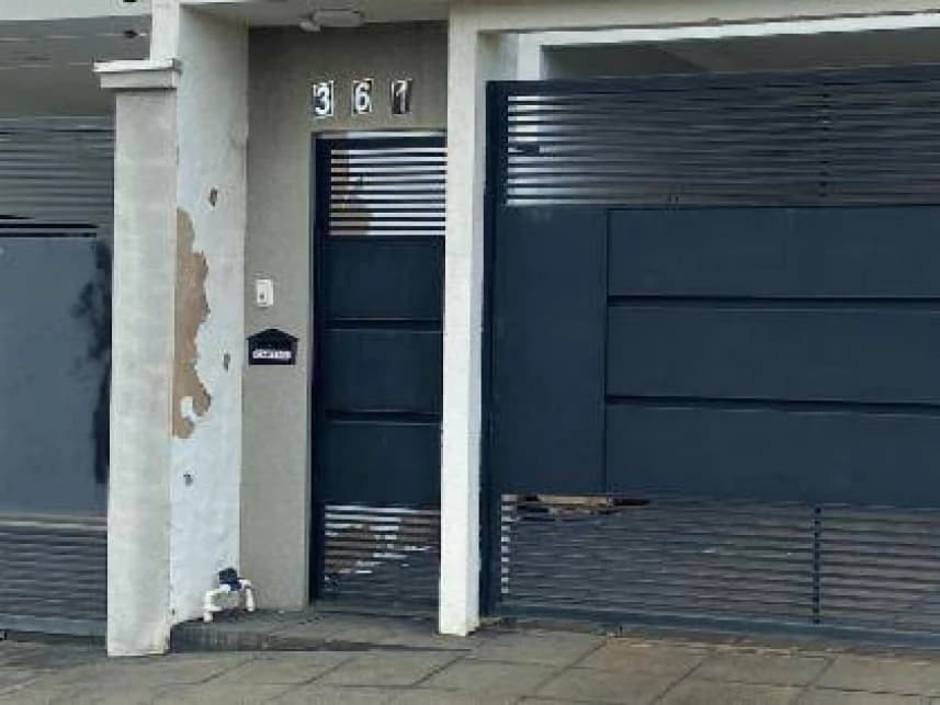 Casa à venda em leilão - foto 2