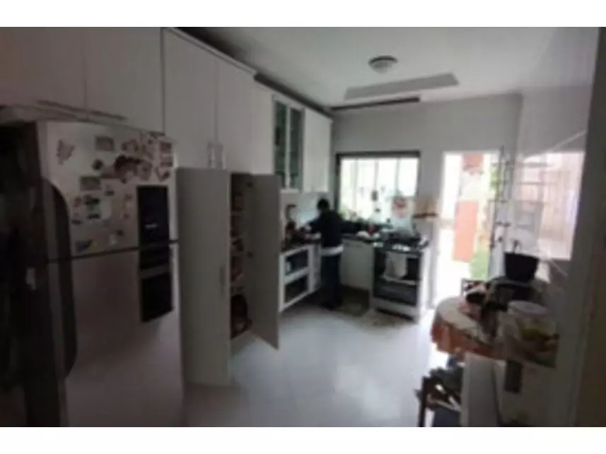 Casa à venda em leilão - foto 2