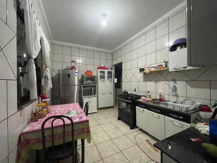 Casa à venda em leilão - foto 2