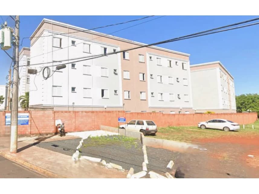 Apartamento à venda em leilão - foto 2