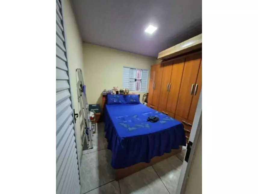 Imóvel Residencial à venda em leilão - foto 2