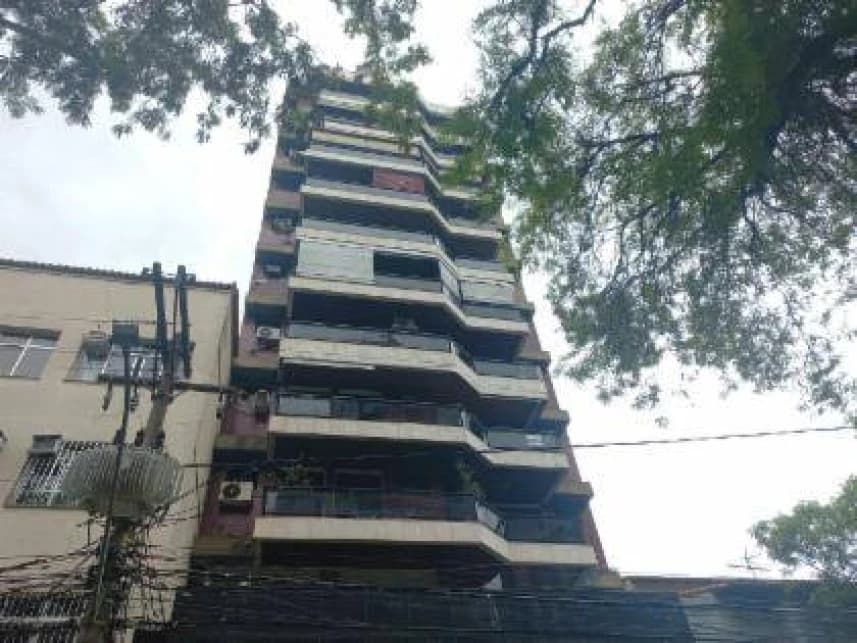 Apartamento à venda em leilão - foto 3