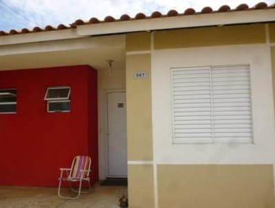 Direitos Sobre Casa De Alvenaria - Condomínio Moradas, Sala E Cozinha Conjugadas, 2 Quartos E Banheiro. - foto 2