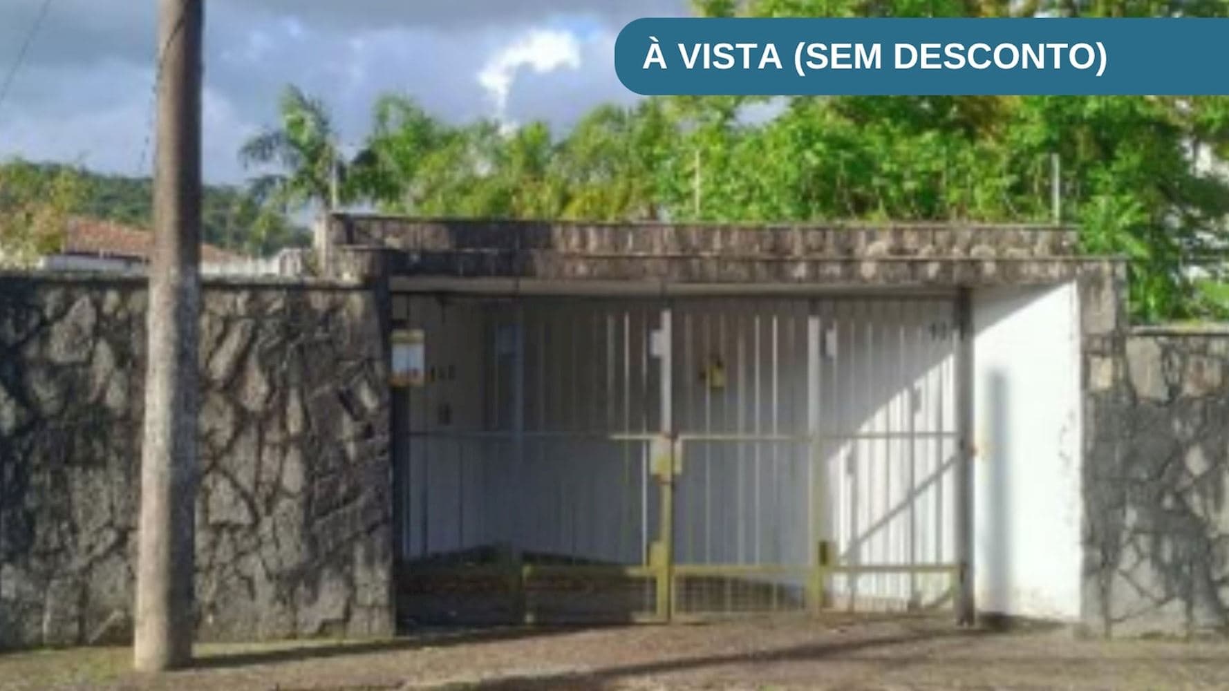 Casa no Morro Nova Cintra em Santos/SP