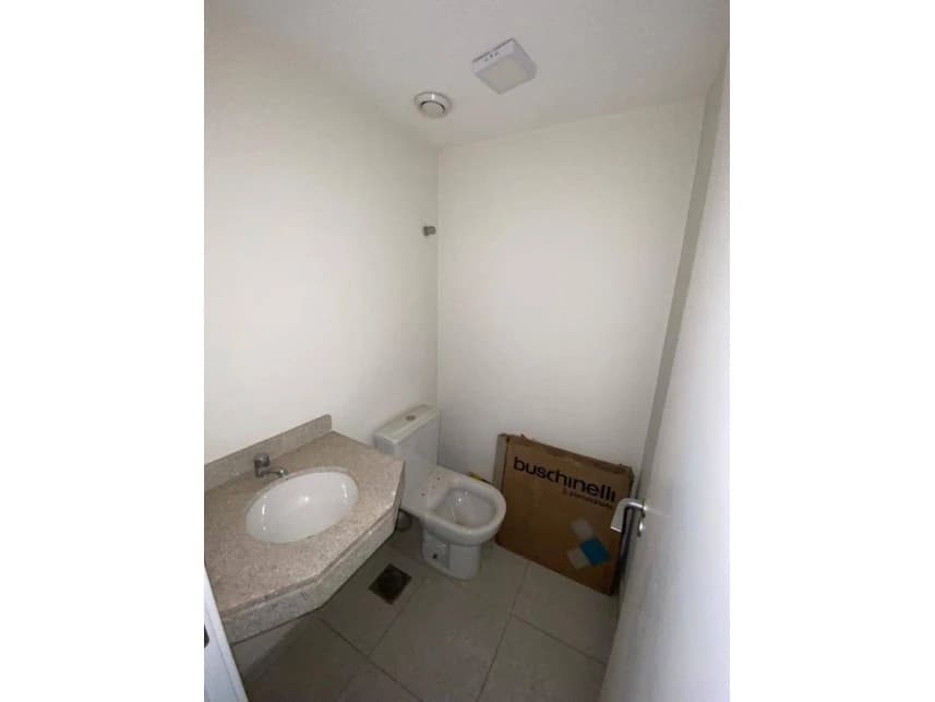 Sala Comercial à venda em leilão - foto 2
