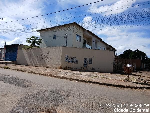 COND RESID MOURA VIII