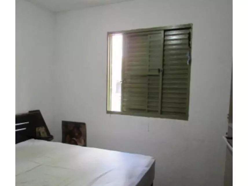Casa à venda em leilão - foto 2