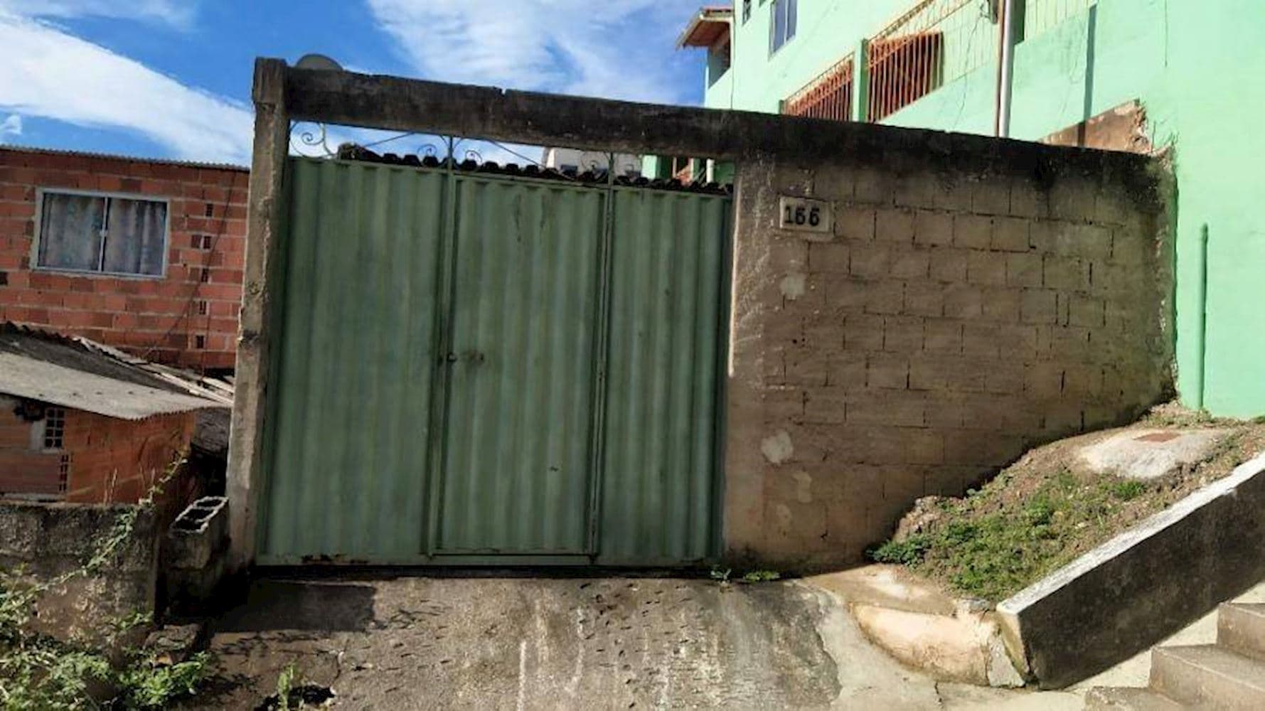 Casa, Padrão, 0 vaga(s) de garagem