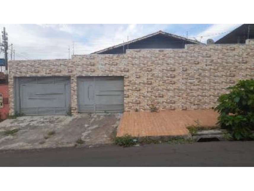 Casa à venda em leilão