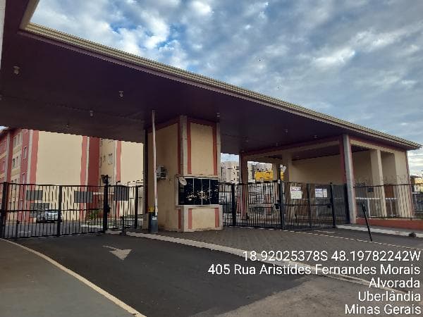COND RES VILLAGIO UBERLANDIA