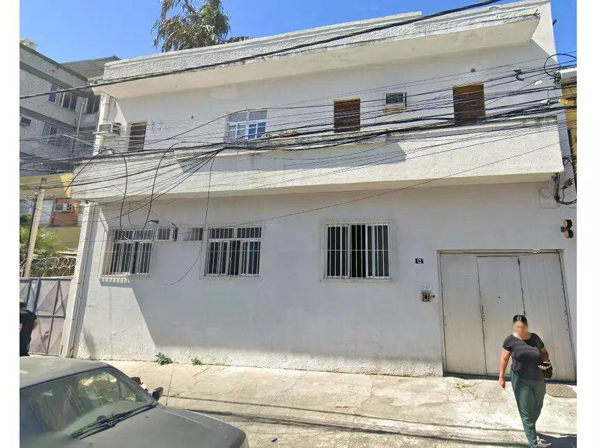 Prédio à venda em leilão