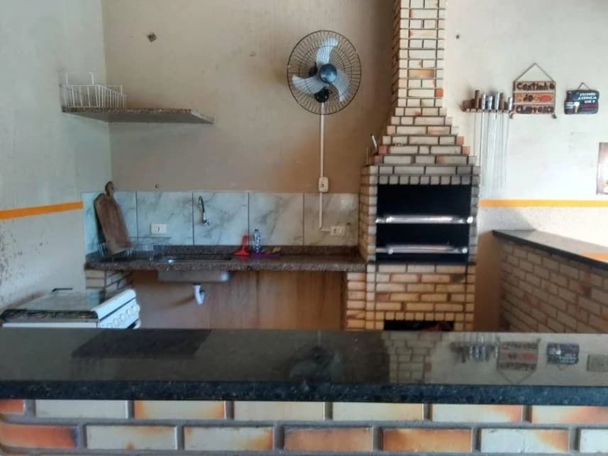 Casa à venda em leilão - foto 2