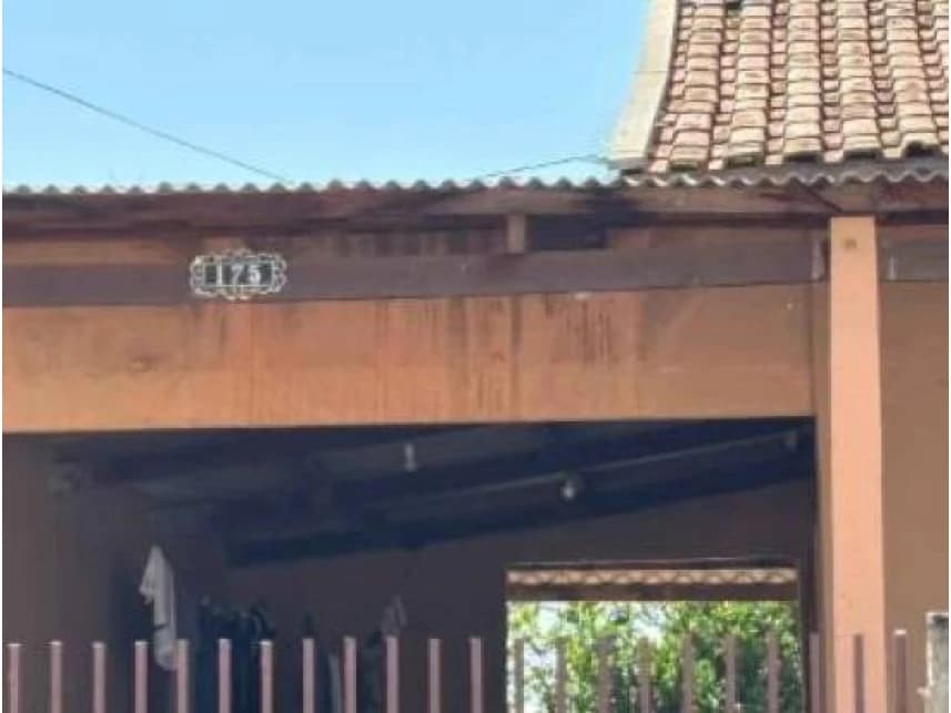 Casa à venda em leilão - foto 2