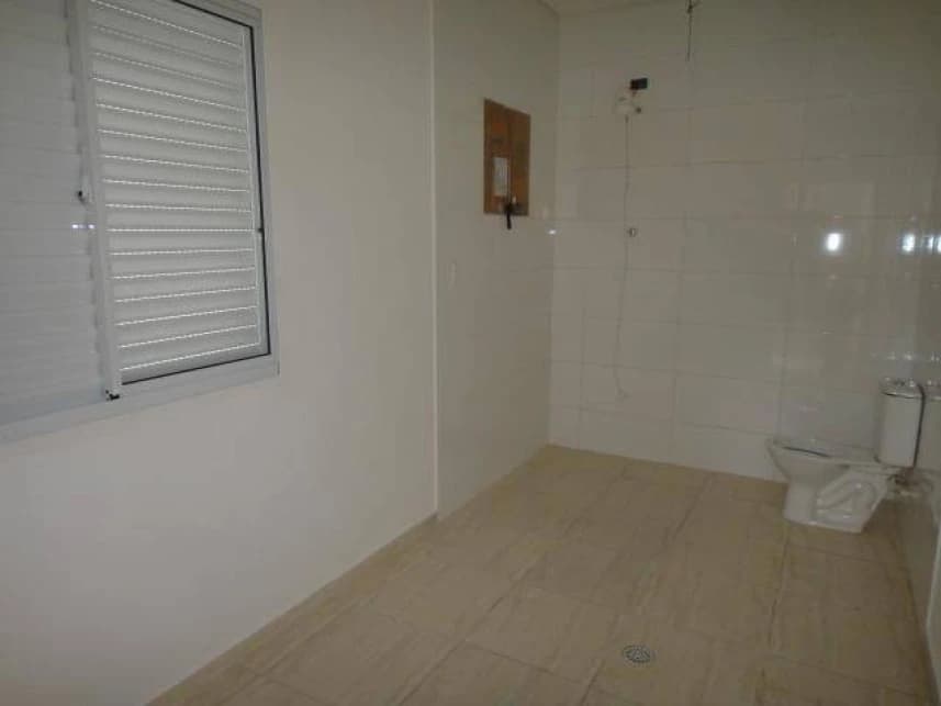 Casa à venda em leilão - foto 2