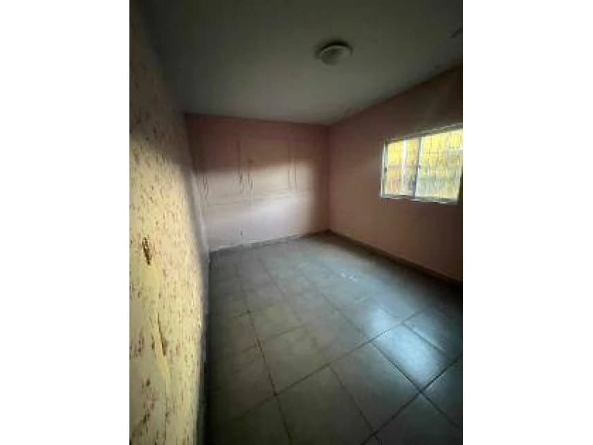 Apartamento à venda em leilão