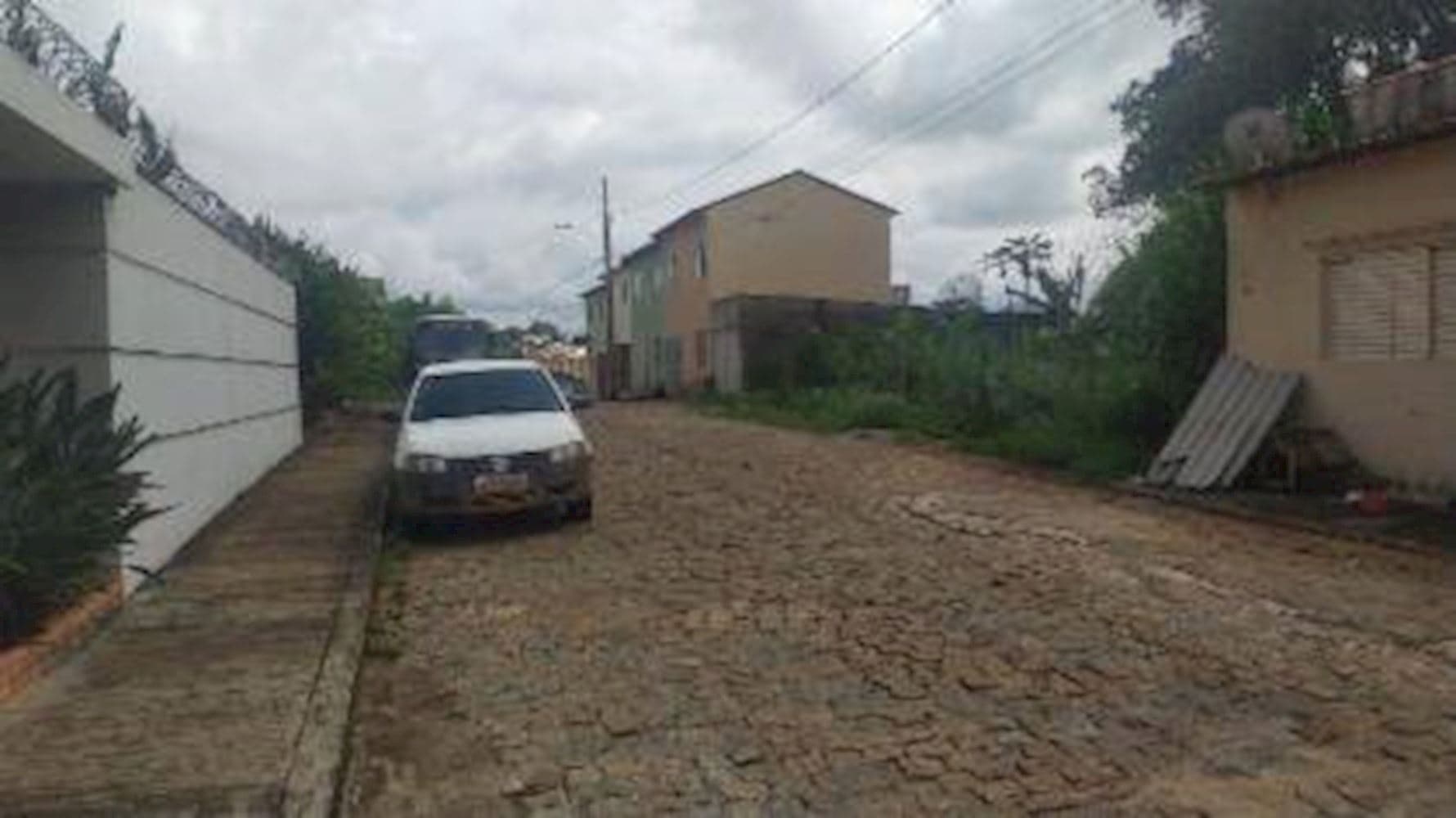 Casa, Em condomínio, 0 vaga(s) de garagem - foto 2