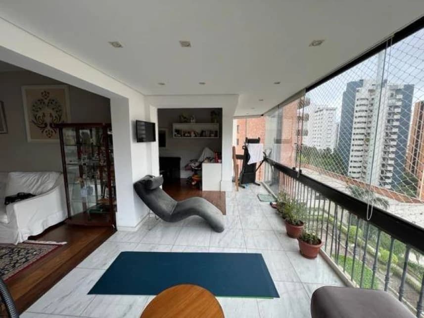Apartamento à venda em leilão - foto 2