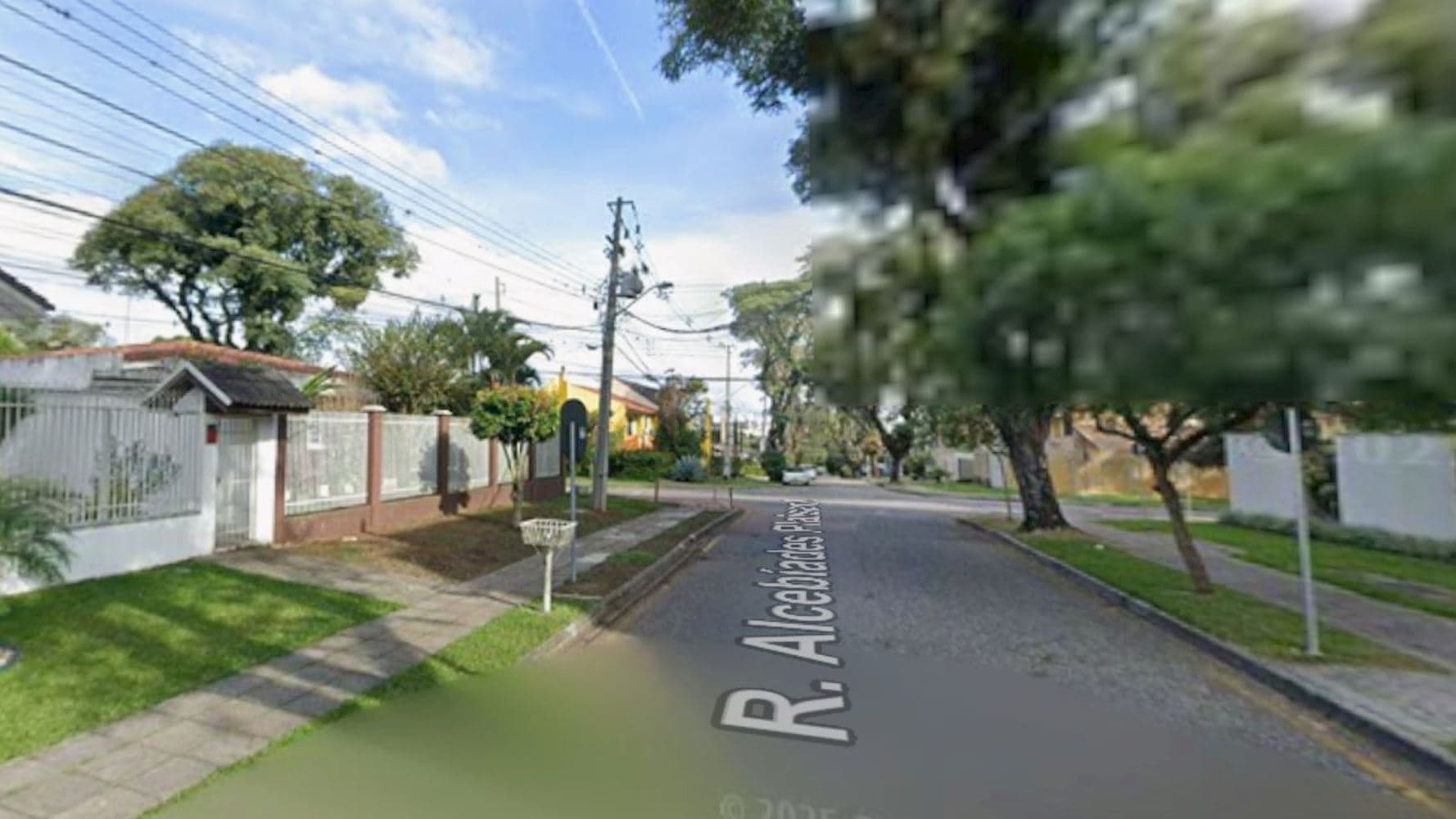 Casa no Bairro Água Verde - Curitiba/PR - foto 4