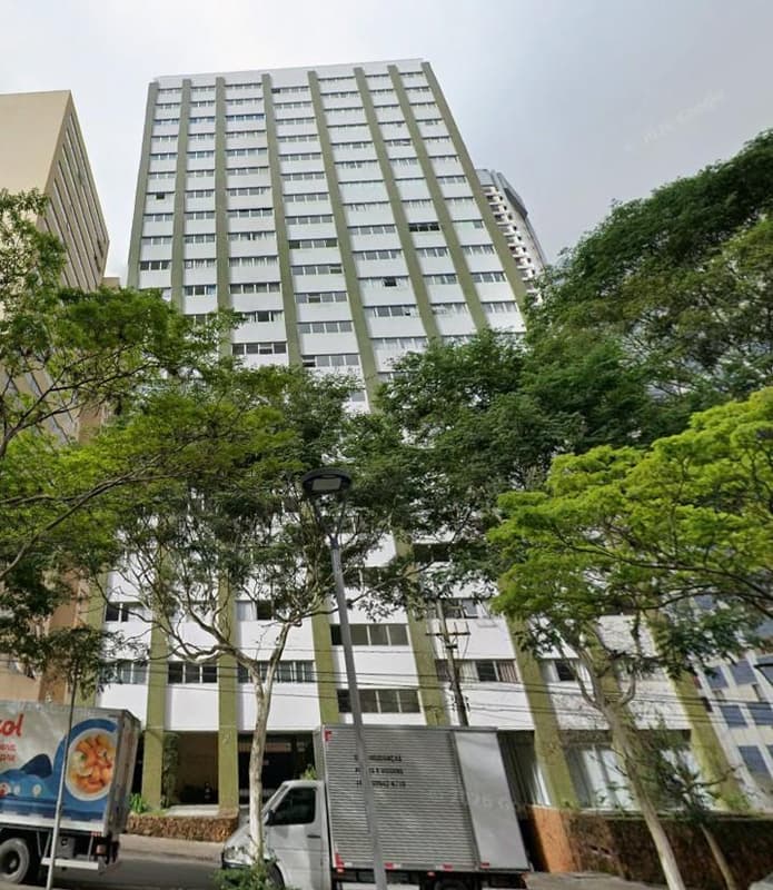 Apartamento N° 201 + Vaga De Garagem No Edifício Tucuruí, Na Rua Padre Anchieta, 1577, Curitiba, Paraná.