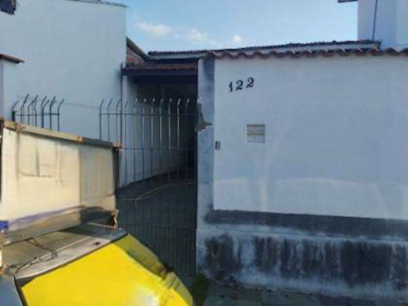 Casa, Padrão, 0 vaga(s) de garagem