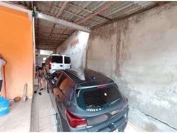 Casa à venda em leilão - foto 2