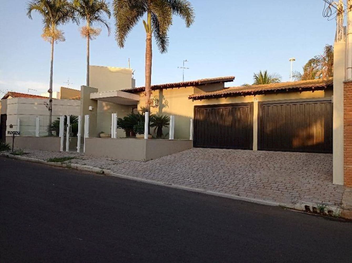Casa, Padrão, 0 vaga(s) de garagem - foto 2