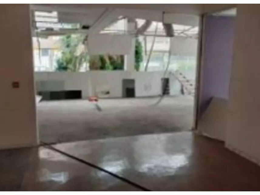Prédio Industrial à venda em leilão - foto 2
