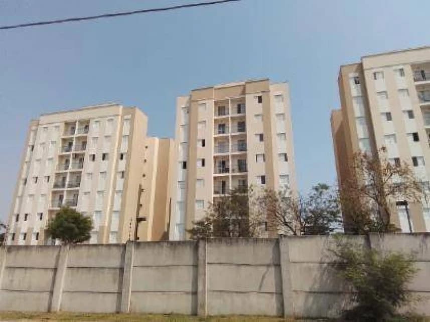 Apartamento à venda em leilão - foto 2