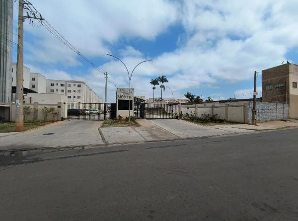 COND RES SOLAR DOS MONTES