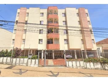 Apartamento à venda em leilão