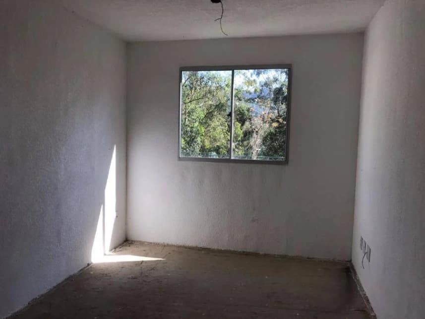 Apartamento à venda em leilão - foto 2