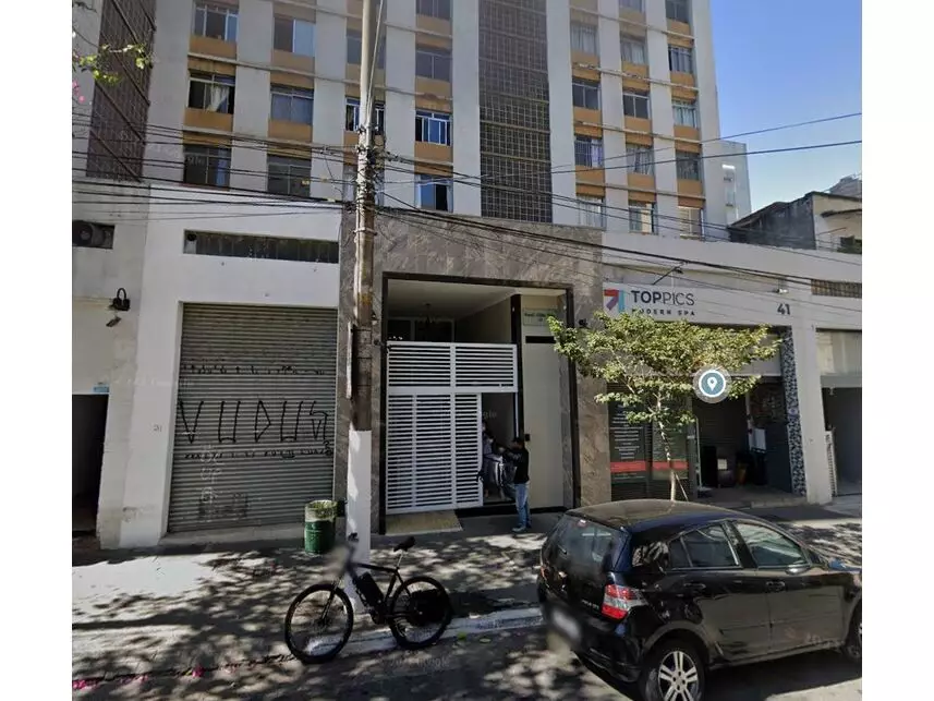 Apartamento à venda em leilão - foto 2