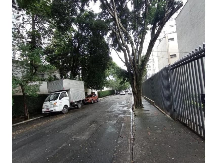 Apartamento à venda em leilão - foto 5