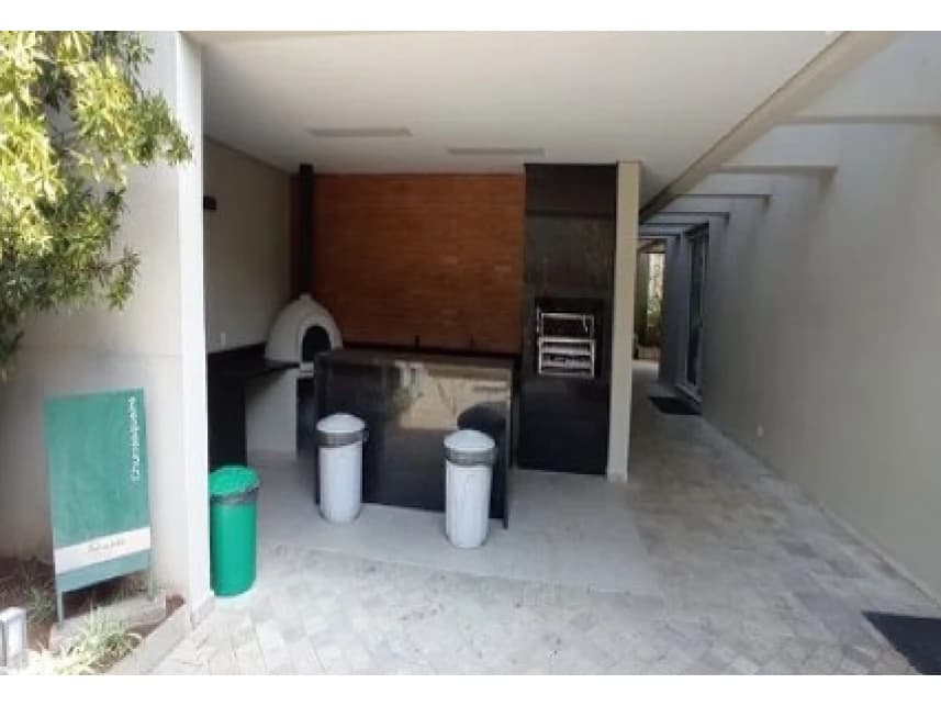 Apartamento à venda em leilão